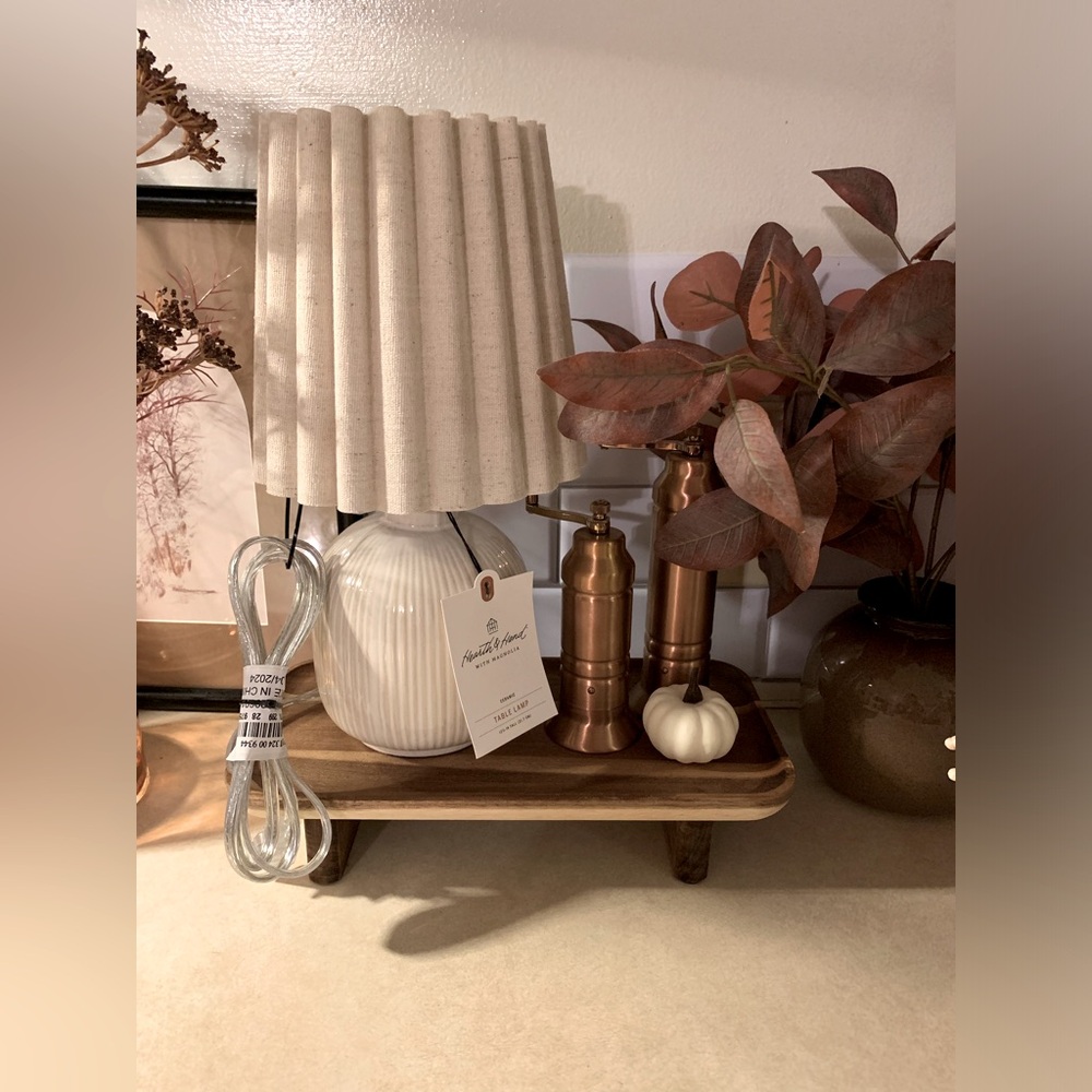 Hearth & Hand with Magnolia Ribbed Ceramic Viral Lamp